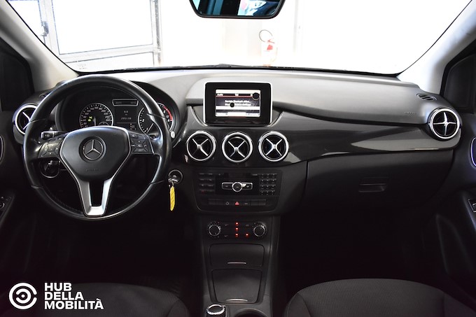 MERCEDES-BENZ B 180 CDI Automatic Executive